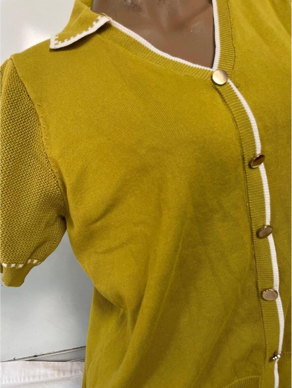 Extra large, short, sleeved cardigan with knitted sleeves - Picture 2 of 4